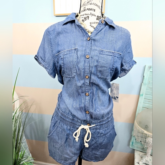 NWT Jolt Denim Romper With Drawstring Waist - Picture 4 of 14